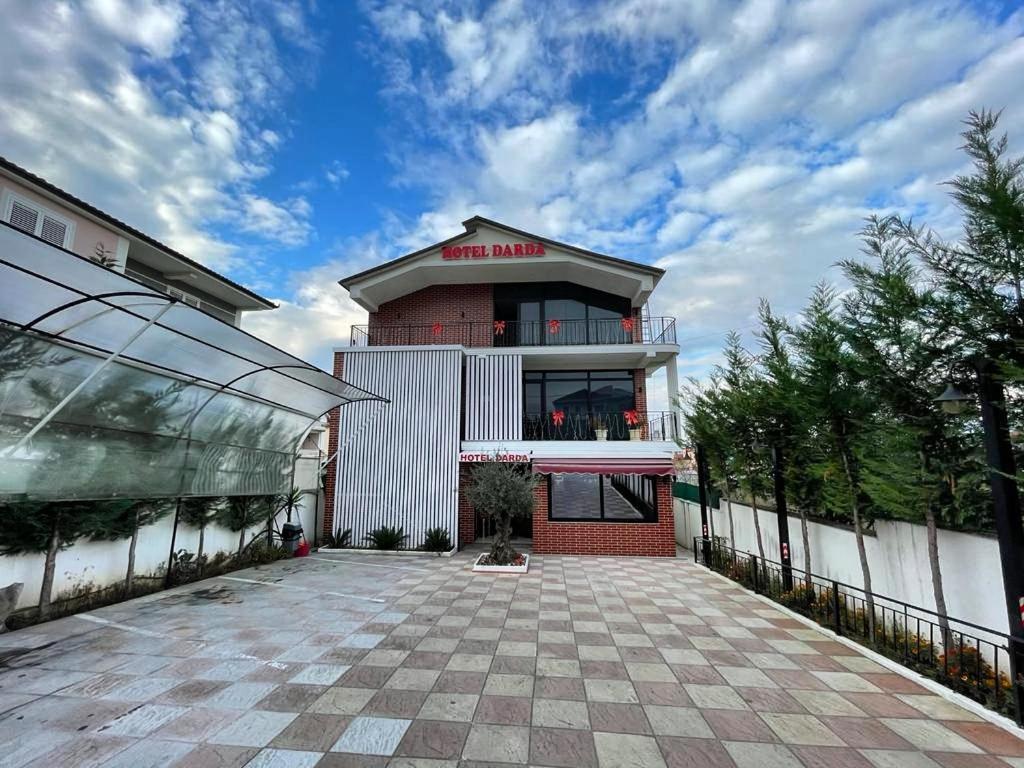 Hotel Darda Kamez Экстерьер фото